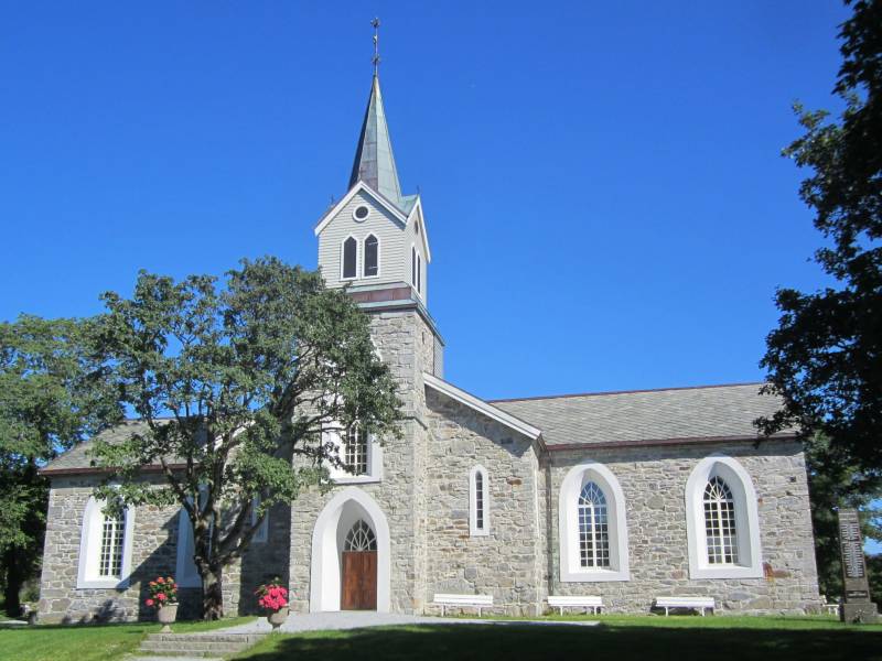 Brønnøy_Church,_Norway_author event